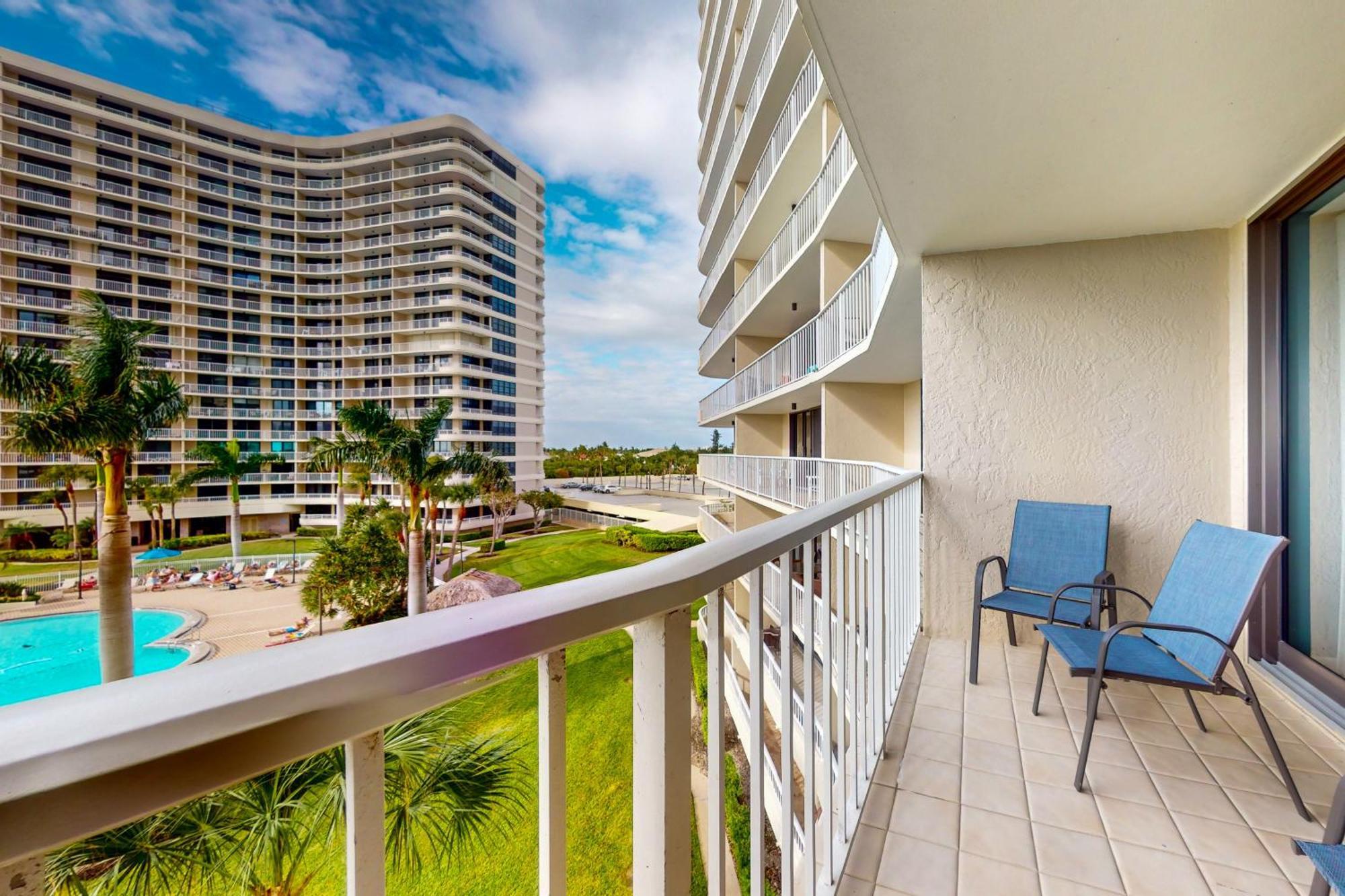 Crystal Waves Apartment Marco Island Bagian luar foto