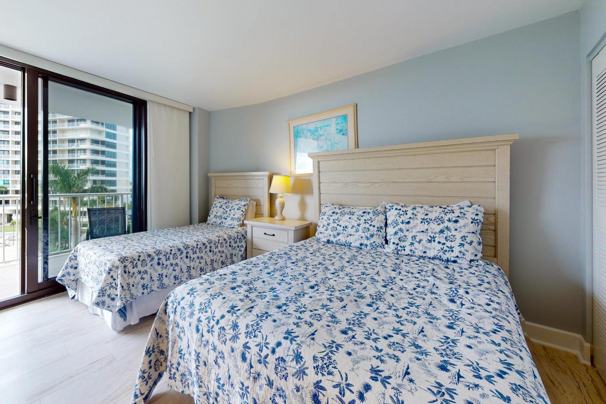 Crystal Waves Apartment Marco Island Bagian luar foto