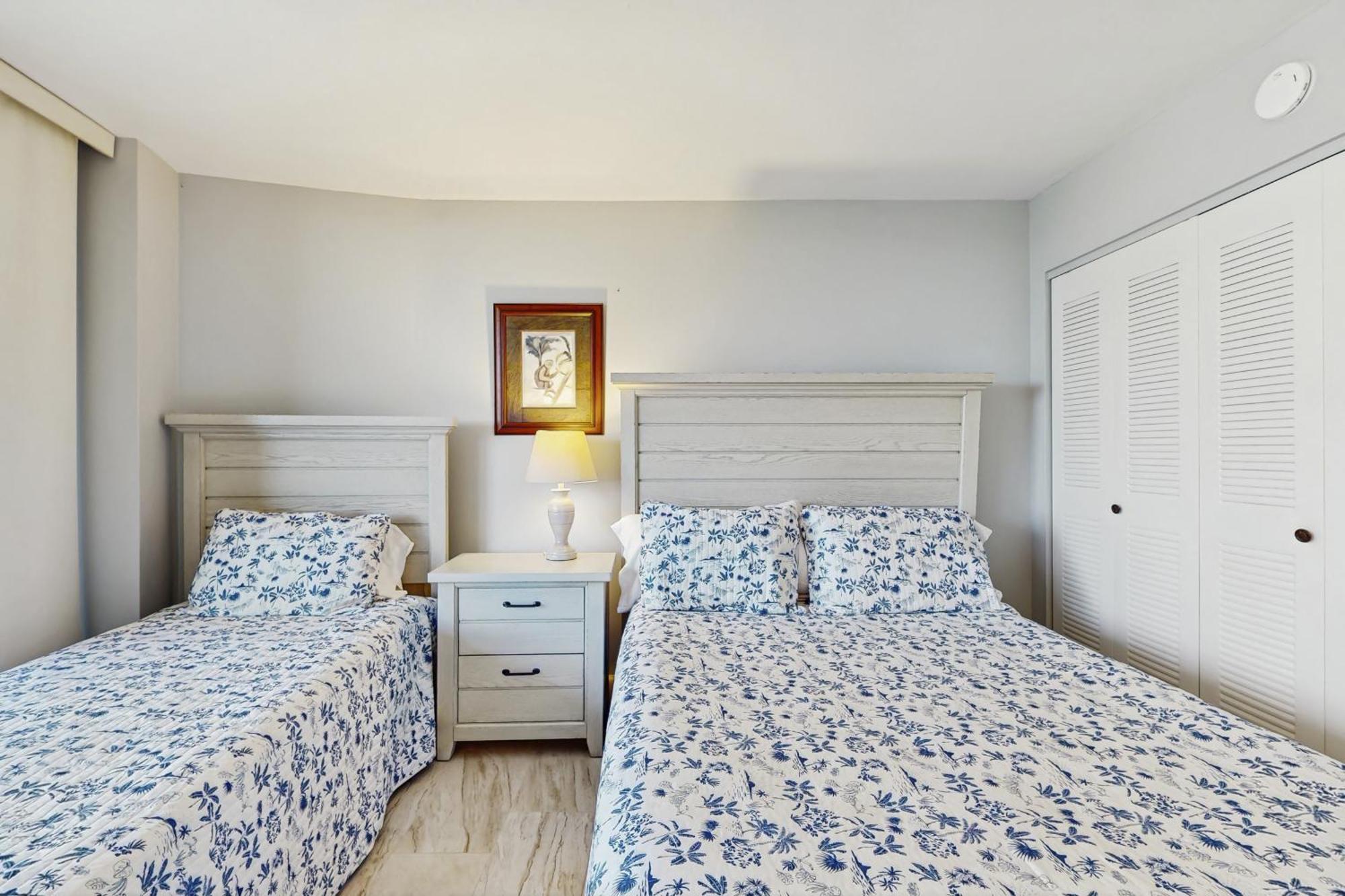 Crystal Waves Apartment Marco Island Bagian luar foto